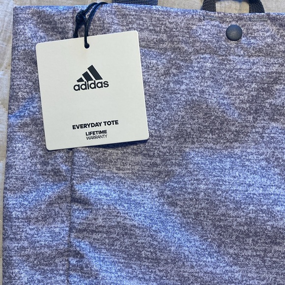 Adidas brand new Tote bag - Picture 2 of 6